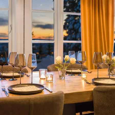 Budor - Lovsangeren 7 - 60 Min Osl - Badstu - Badestamp - 7 Soverom3 Bad