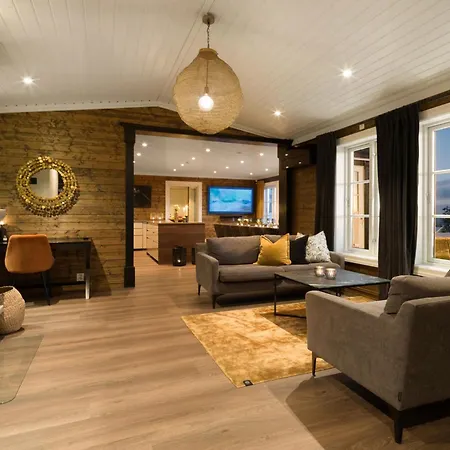 Budor - Lovsangeren 7 - 60 Min Osl - Badstu - Badestamp - 7 Soverom3 Bad