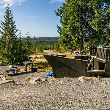 Lovsangeren 1,5 Hour From Oslo - 6 Bedrooms - 14 Sleeps - Sauna Villa