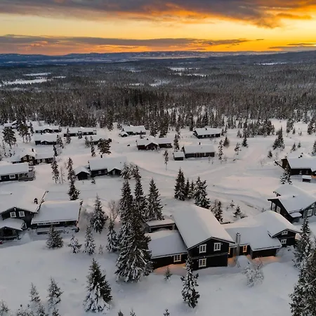 Villa Lovsangeren 1,5 Hour From Oslo - 6 Bedrooms - 14 Sleeps - Sauna *