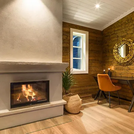 Budor - Lovsangeren 7 - 60 Min Osl - Badstu - Badestamp - 7 Soverom3 Bad *