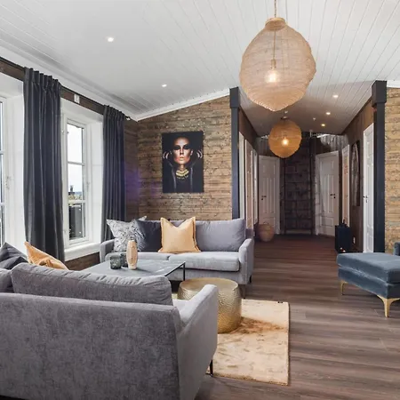 Budor - Lovsangeren 7 - 60 Min Osl - Badstu - Badestamp - 7 Soverom3 Bad * Nordset